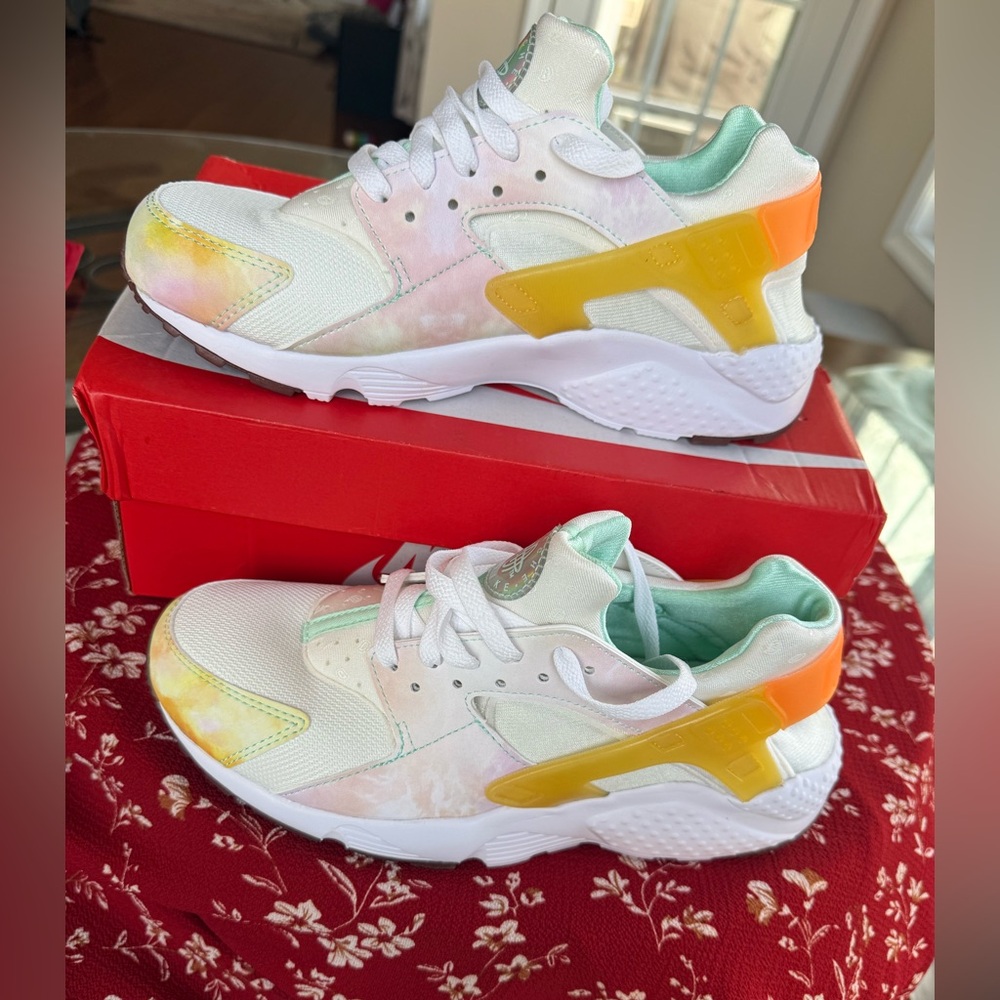 Nike White and Orange Huarache Sneakers - Picture 6 of 12